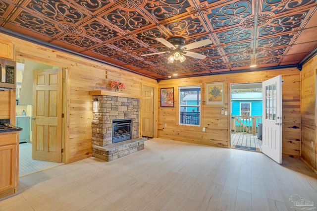 1505 W. Garden St, Pensacola, FL 32502