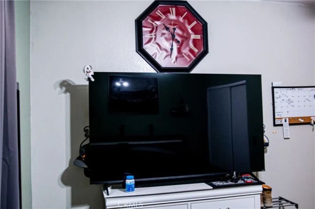 13687 Dellwood Road, Victorville, CA 92392