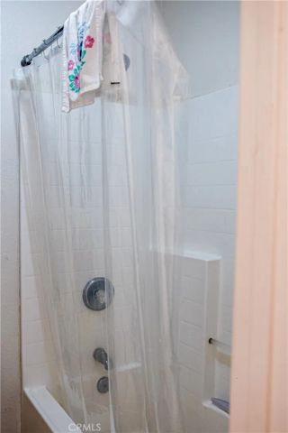 13687 Dellwood Road, Victorville, CA 92392