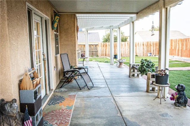 13687 Dellwood Road, Victorville, CA 92392