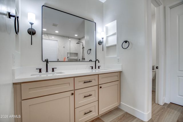 2316 E BALSAM Drive, Chandler, AZ 85286