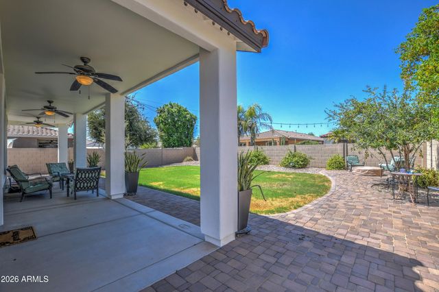 2316 E BALSAM Drive, Chandler, AZ 85286