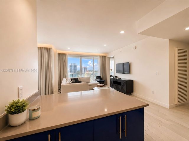 3101 Bayshore Drive 2209, Fort Lauderdale, FL 33304
