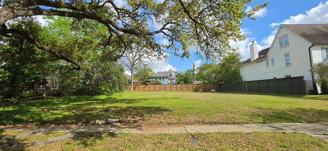 2024 Milford Street, Houston, TX 77098
