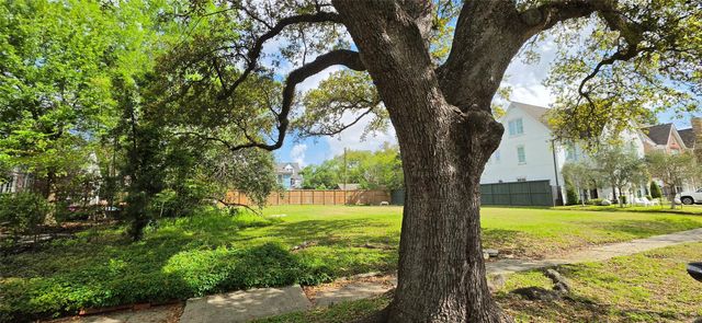 2024 Milford Street, Houston, TX 77098