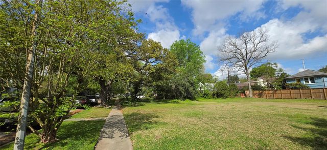 2024 Milford Street, Houston, TX 77098