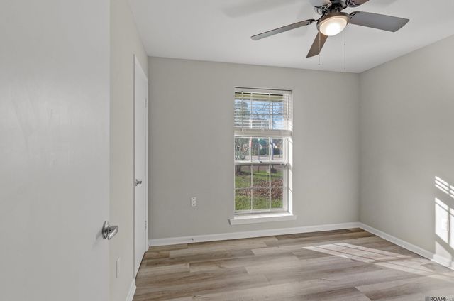 701 Kennedy Ave, Denham Springs, LA 70726