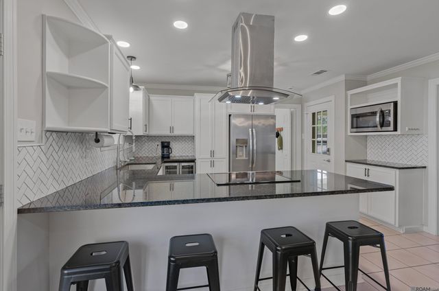 701 Kennedy Ave, Denham Springs, LA 70726