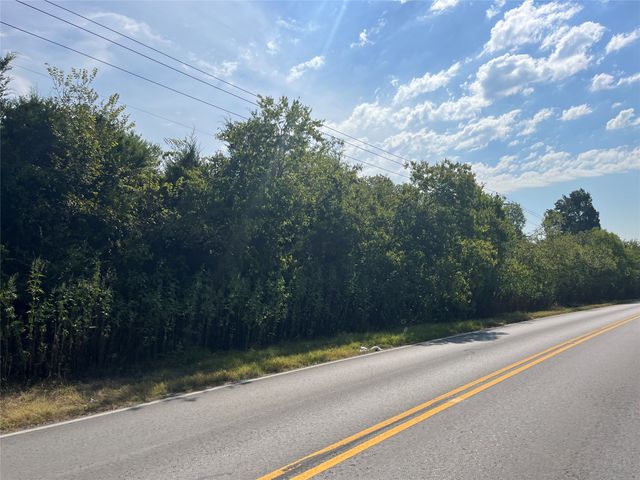 215 N Houston School Road, Lancaster, TX 75146