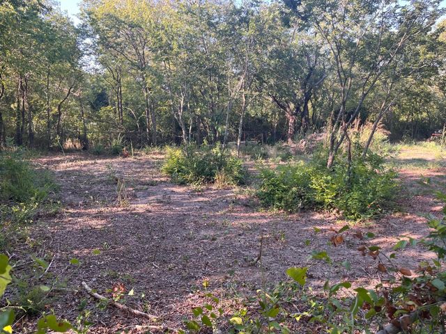 215 N Houston School Road, Lancaster, TX 75146