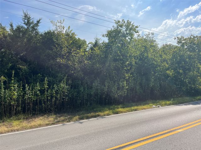 215 N Houston School Road, Lancaster, TX 75146