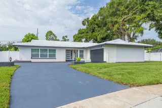 2065 ENVOY COURT, Clearwater, FL 33764