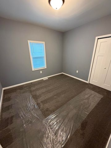 132 W 43rd Avenue, Gary, IN 46408