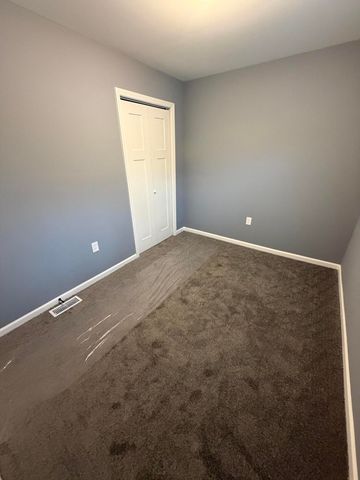 132 W 43rd Avenue, Gary, IN 46408