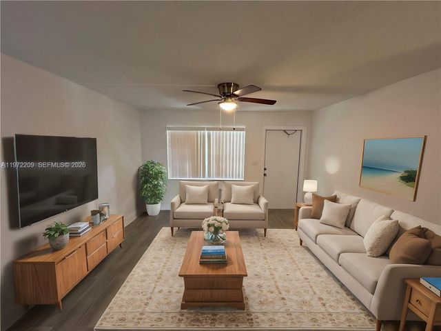 17 NE 2nd Ave 108, Dania Beach, FL 33004