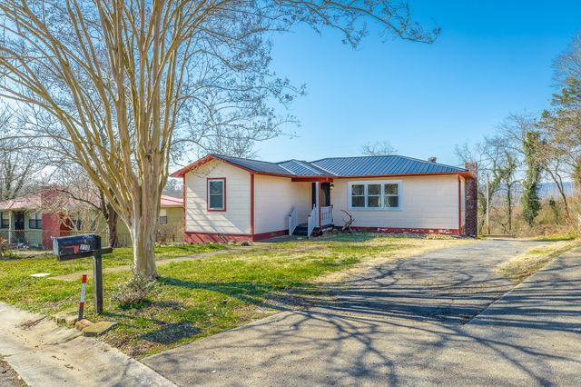 210 Ruby Street, Bridgeport, AL 35740