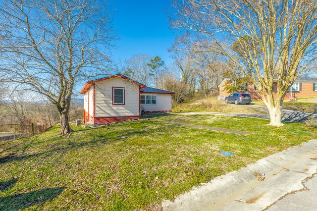 210 Ruby Street, Bridgeport, AL 35740