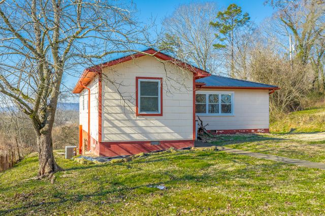 210 Ruby Street, Bridgeport, AL 35740