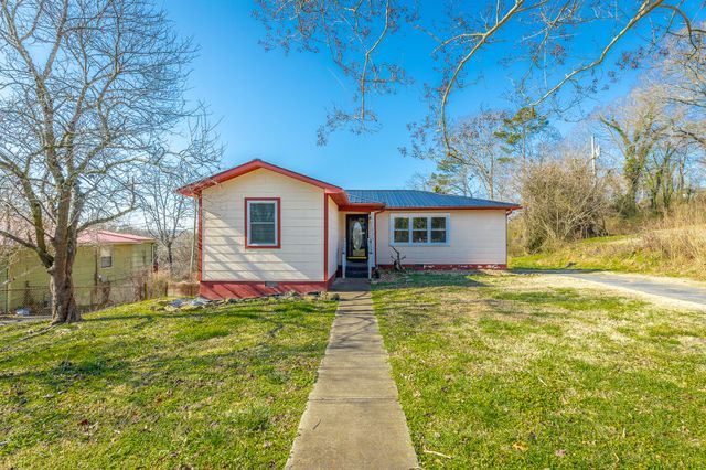 210 Ruby Street, Bridgeport, AL 35740