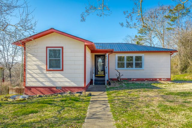 210 Ruby Street, Bridgeport, AL 35740