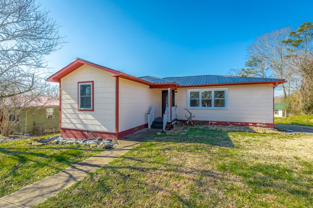 210 Ruby Street, Bridgeport, AL 35740