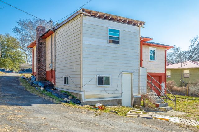 210 Ruby Street, Bridgeport, AL 35740