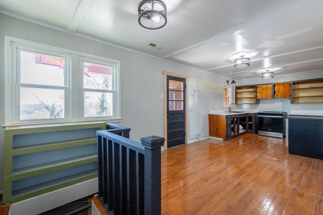 210 Ruby Street, Bridgeport, AL 35740