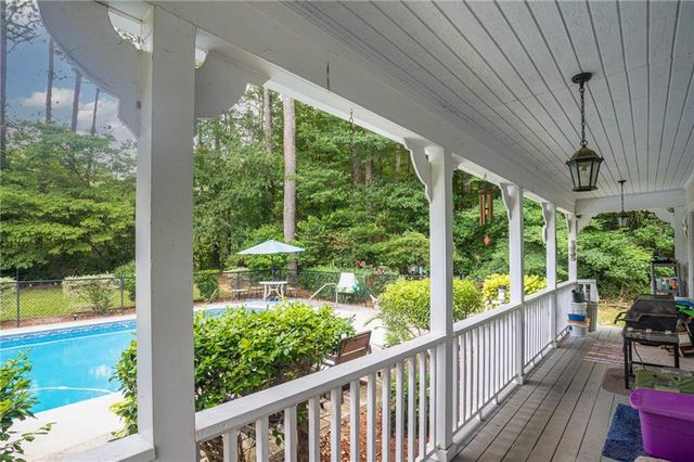 5019 Grove Trail, Loganville, GA 30052