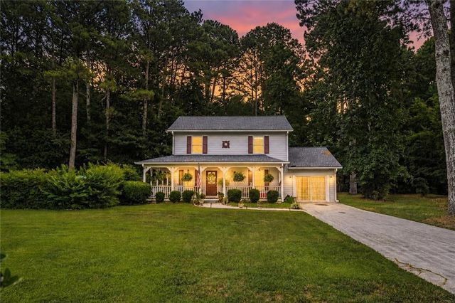 5019 Grove Trail, Loganville, GA 30052