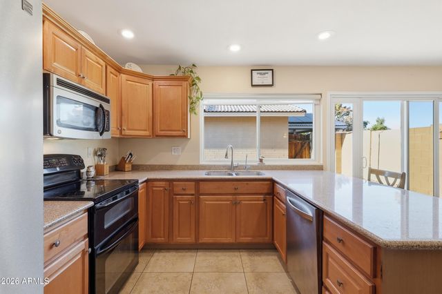 10208 N 39TH Lane, Phoenix, AZ 85051