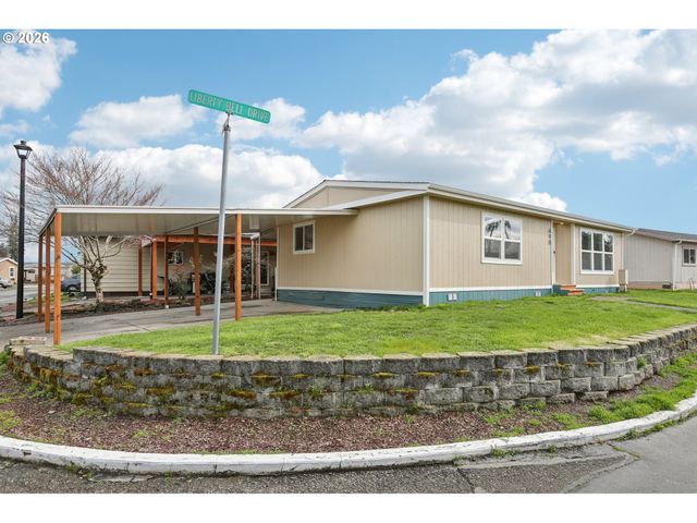 690 Sw LIBERTY BELL Dr, Beaverton, OR 97006