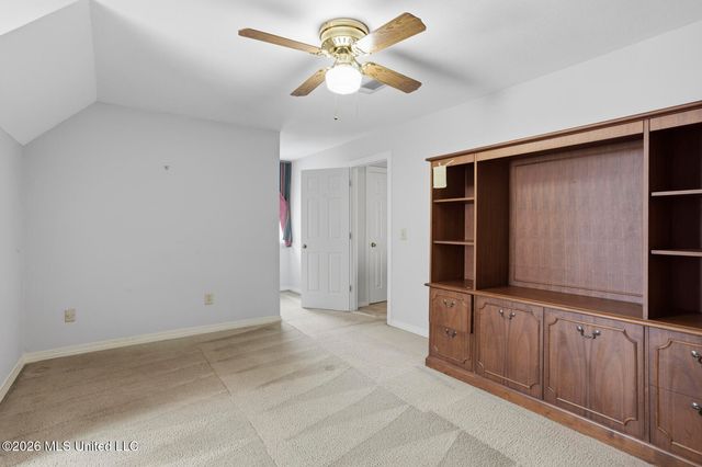 10 Moss Forest Place, Jackson, MS 39211