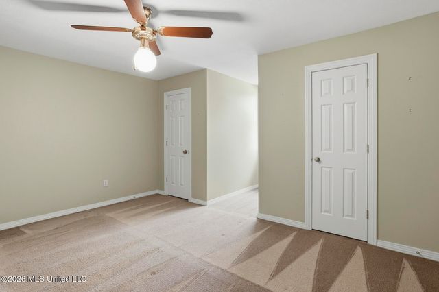 10 Moss Forest Place, Jackson, MS 39211