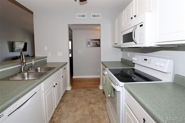 3605 Tracey Rich Road 3C, St Louis, MO 63125