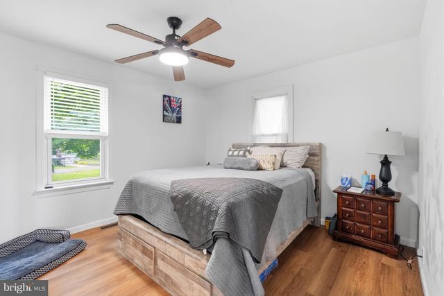 122 W BRANCH AVE, Pine Hill, NJ 08021