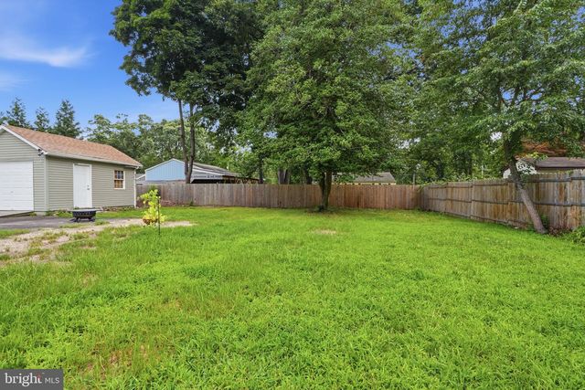 122 W BRANCH AVE, Pine Hill, NJ 08021