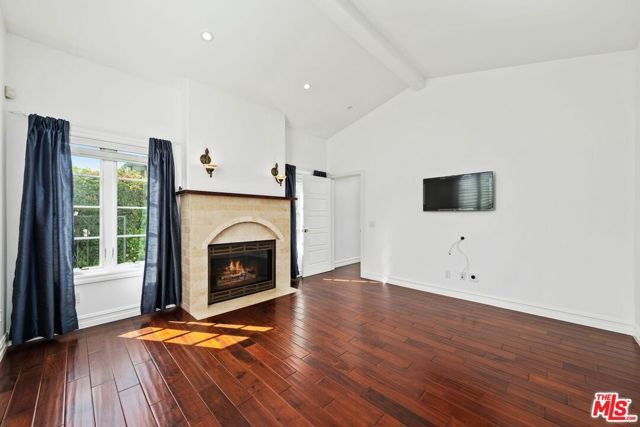 438 Lincoln Boulevard, Santa Monica, CA 90402