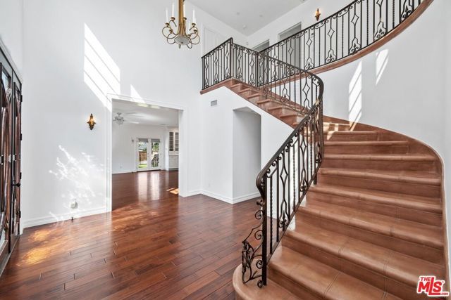 438 Lincoln Boulevard, Santa Monica, CA 90402