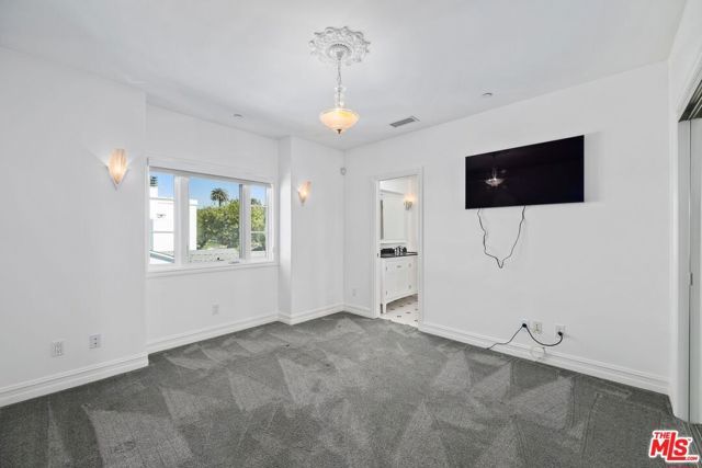 438 Lincoln Boulevard, Santa Monica, CA 90402