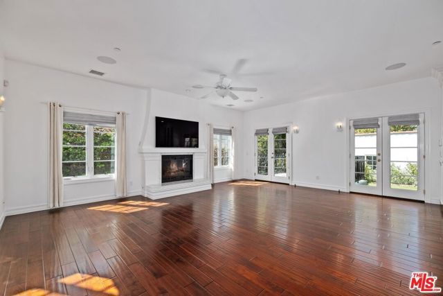 438 Lincoln Boulevard, Santa Monica, CA 90402