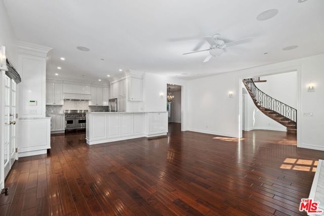 438 Lincoln Boulevard, Santa Monica, CA 90402