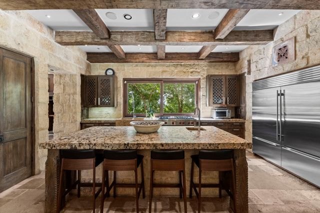 5651 Doliver Drive, Houston, TX 77056