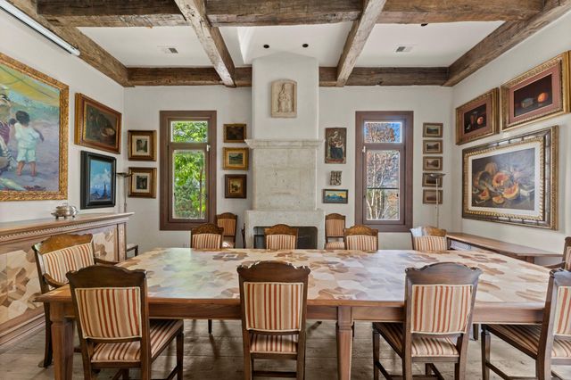 5651 Doliver Drive, Houston, TX 77056