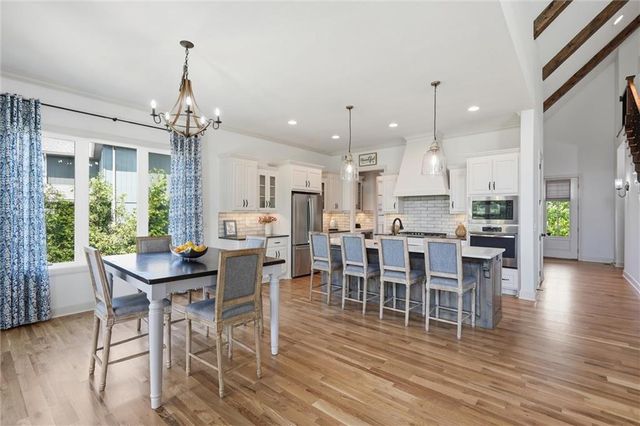 24739 W 92nd Street, Lenexa, KS 66227
