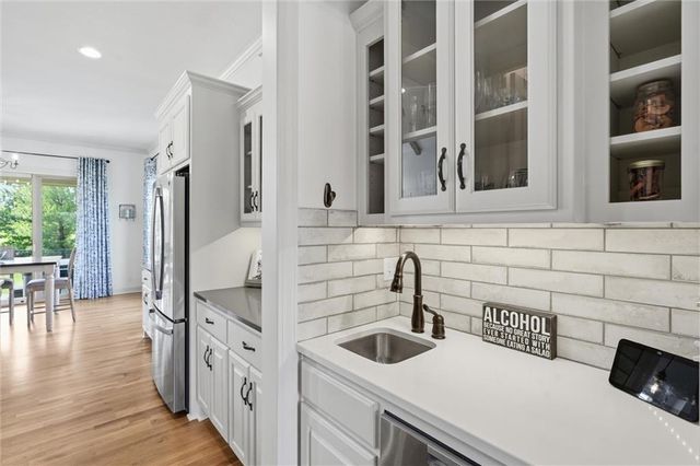 24739 W 92nd Street, Lenexa, KS 66227
