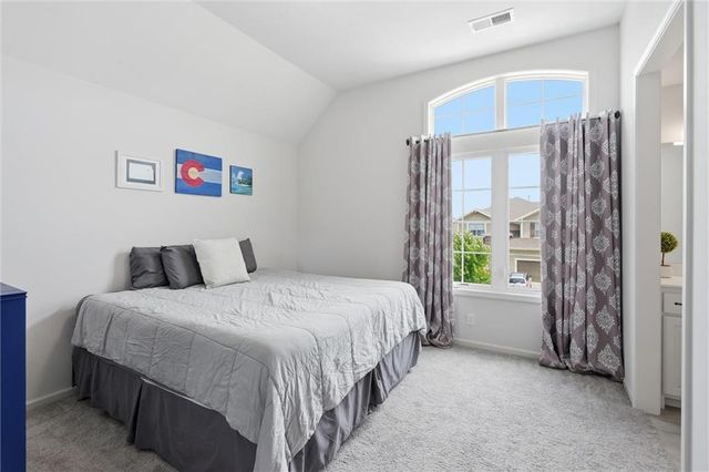 24739 W 92nd Street, Lenexa, KS 66227