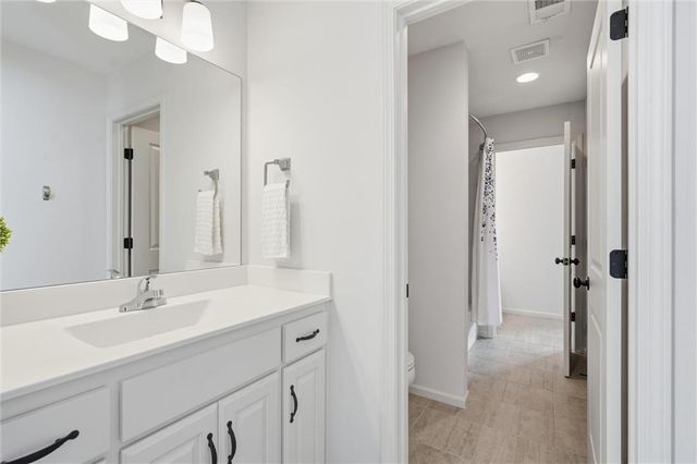 24739 W 92nd Street, Lenexa, KS 66227