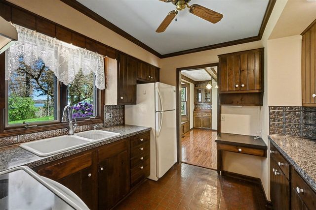 5976 Lake Street, Fennville, MI 49408