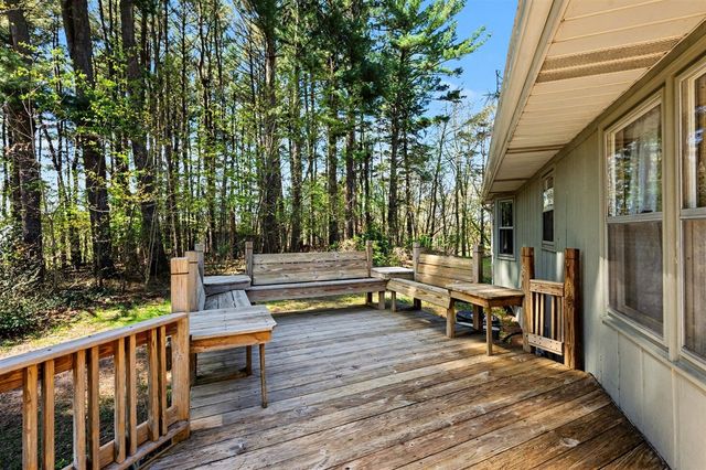 5976 Lake Street, Fennville, MI 49408