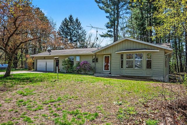 5976 Lake Street, Fennville, MI 49408